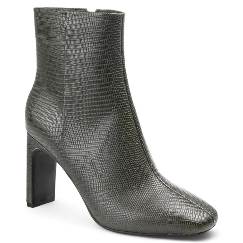 Womens Journee Collection Comfort Foam Sarla Bootie